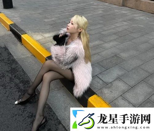 公的浮之手中字免費(fèi)