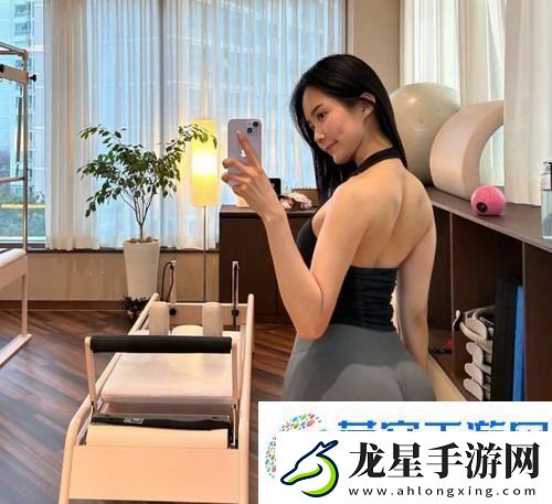 電影法國(guó)空姐2引發(fā)熱議友
